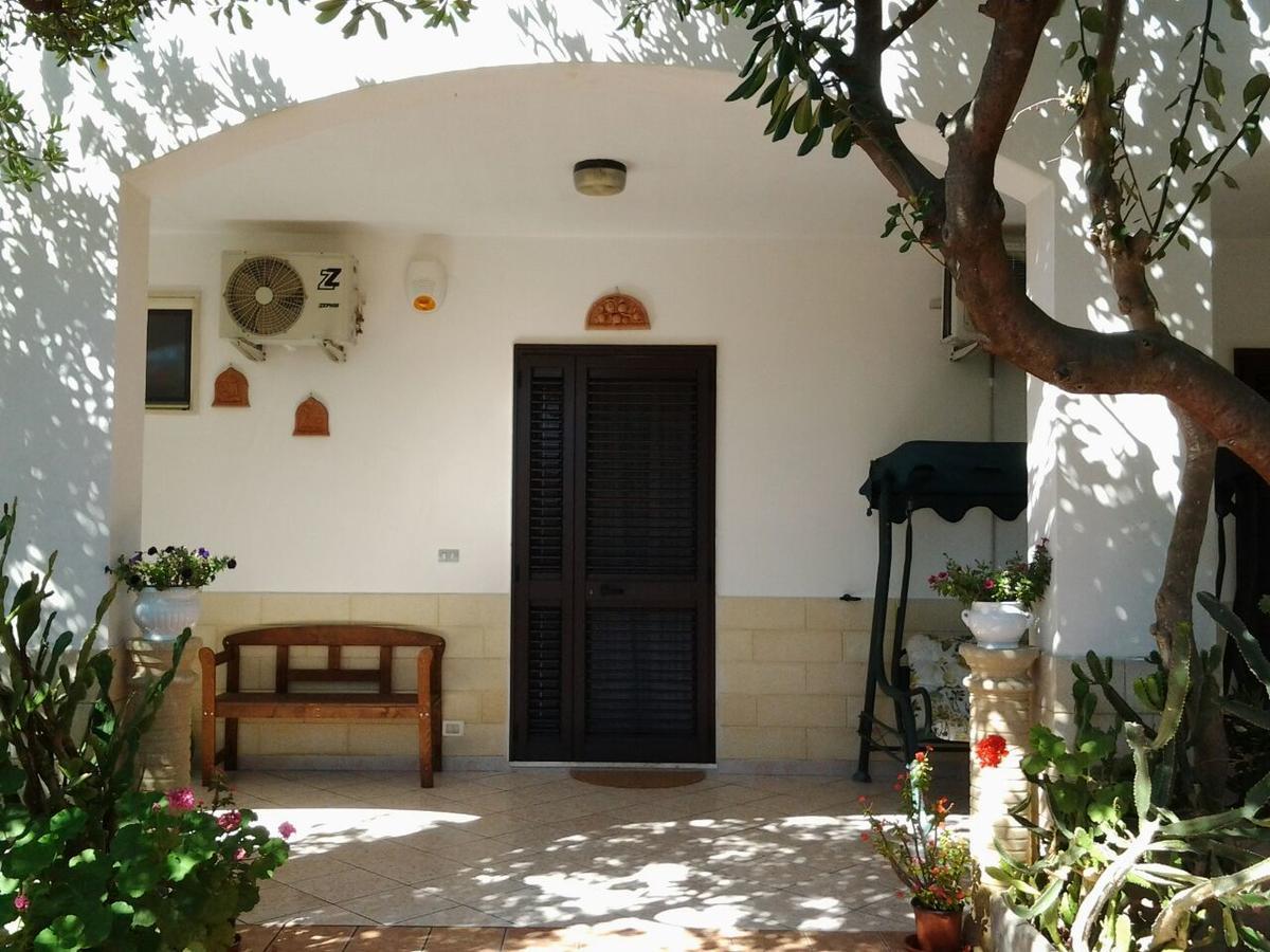 B&B Il Melograno Salento Torre Inserraglio Esterno foto