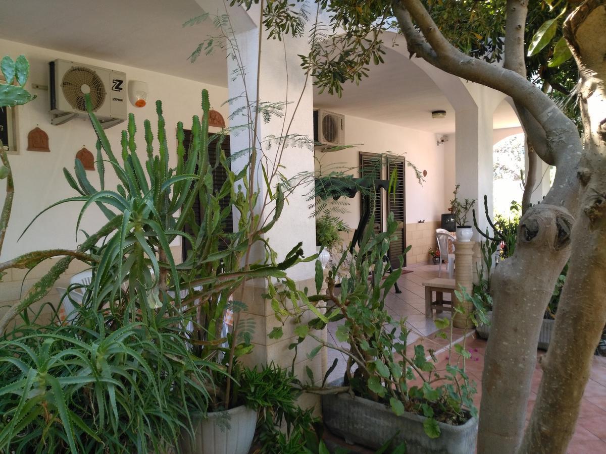B&B Il Melograno Salento Torre Inserraglio Esterno foto